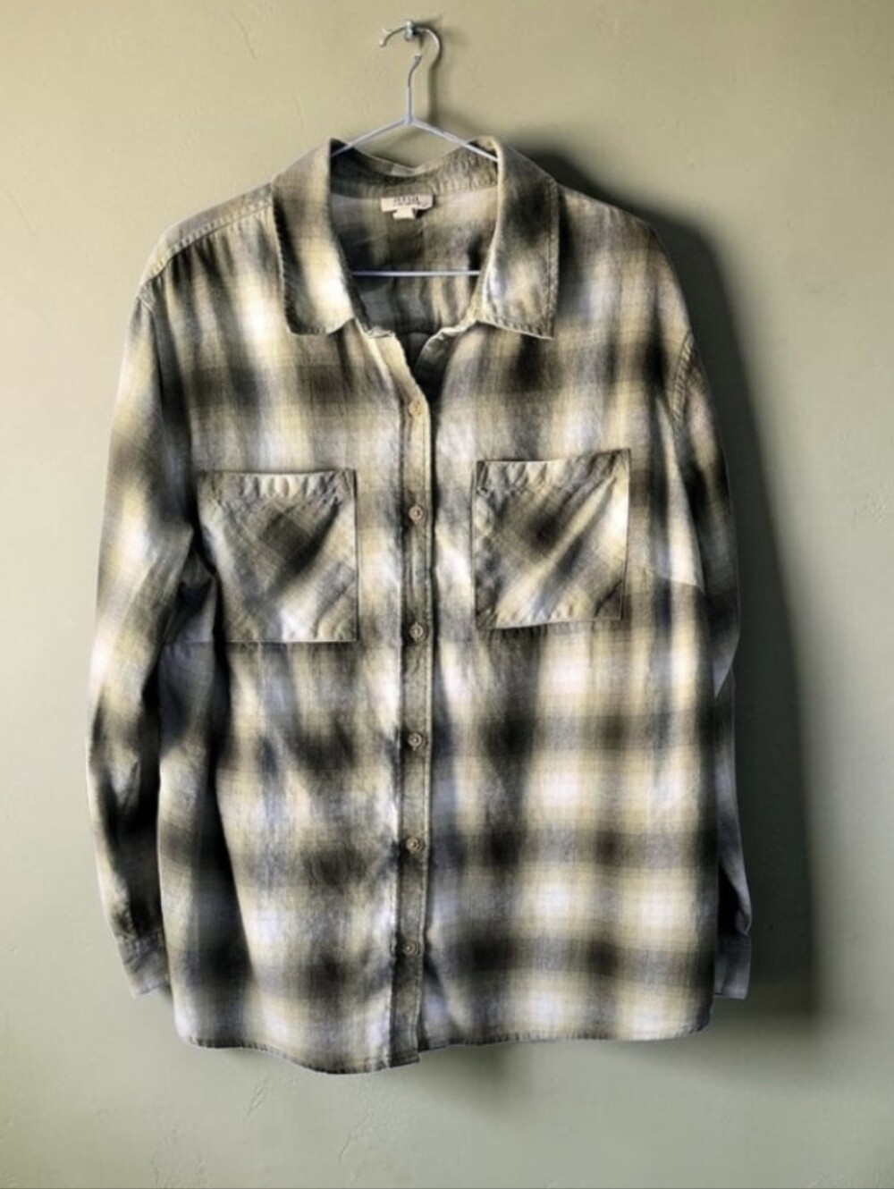 a.n.a Plaid Cotton Button Down Flannel- Like New-0X